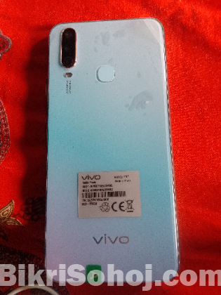 Vivo y17